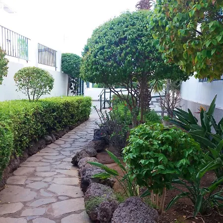 Comfortable In 35 M² Pool